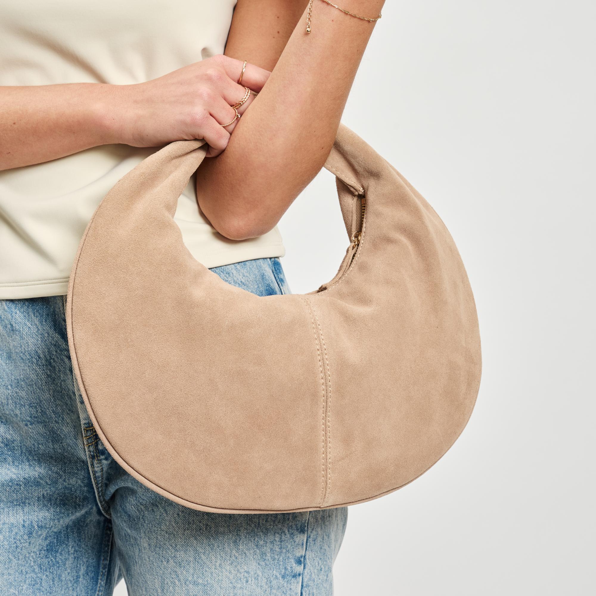 Carry Chic R Chic Carry Collection – Chicology