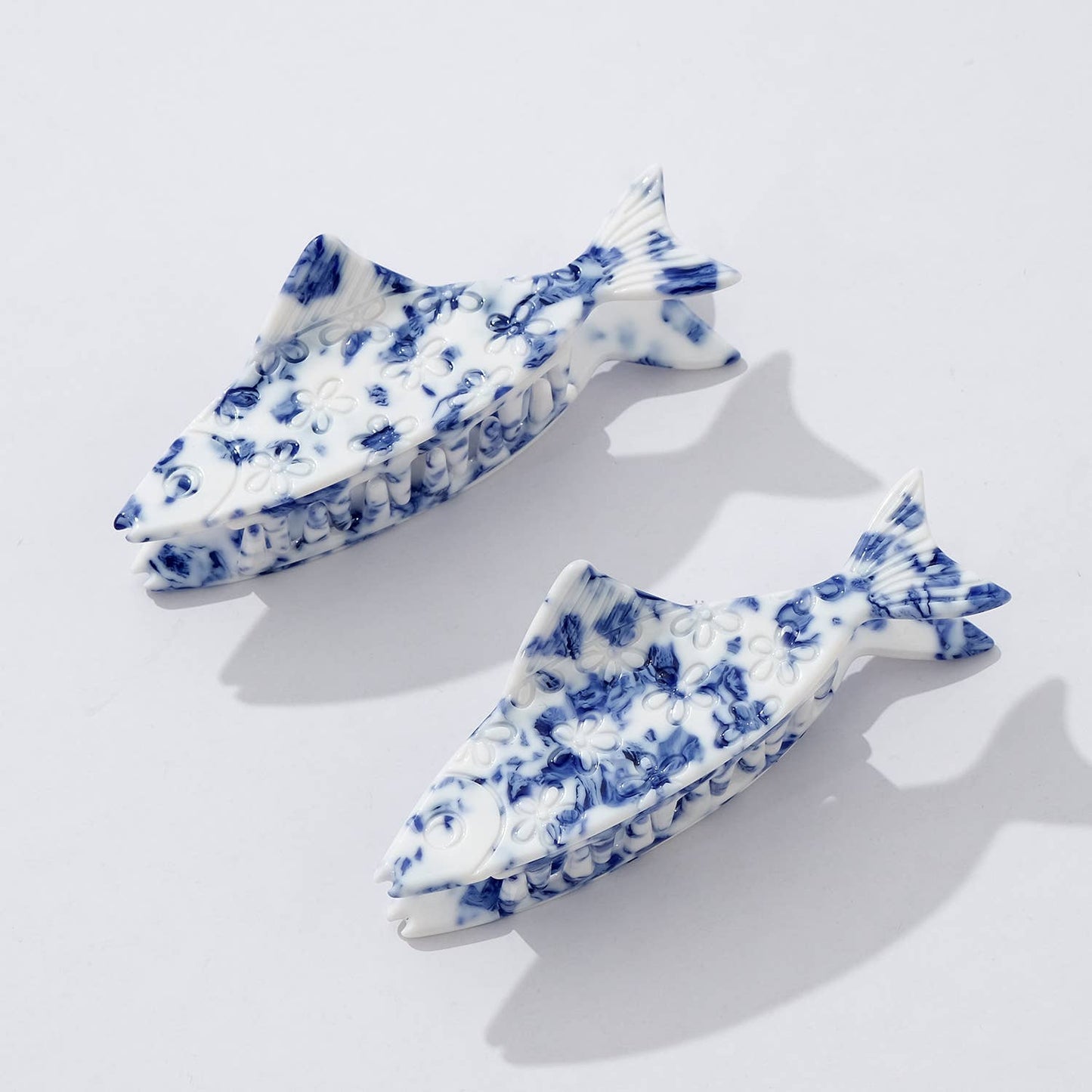 Coastal Blue Floral Fish Clip