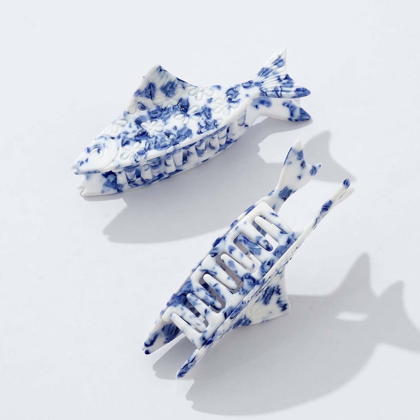 Coastal Blue Floral Fish Clip