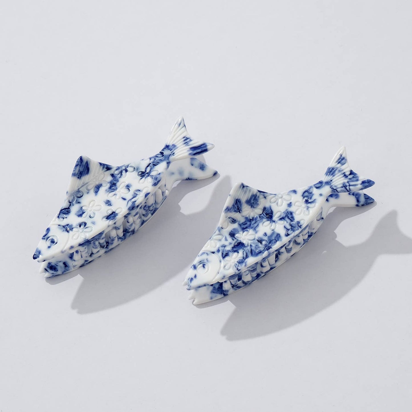 Coastal Blue Floral Fish Clip