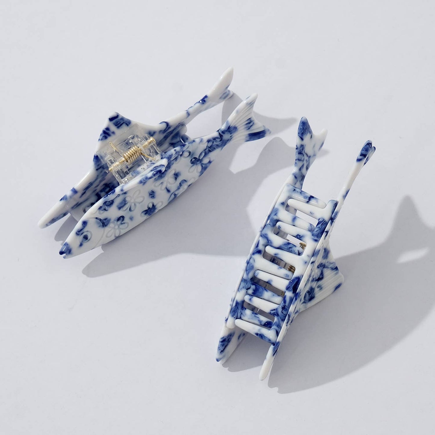 Coastal Blue Floral Fish Clip